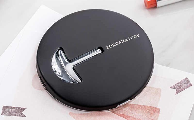 Косметическое зеркало Xiaomi Jordan&Judy LED Makeup Mirror (Black) купить в интернет-магазине icover