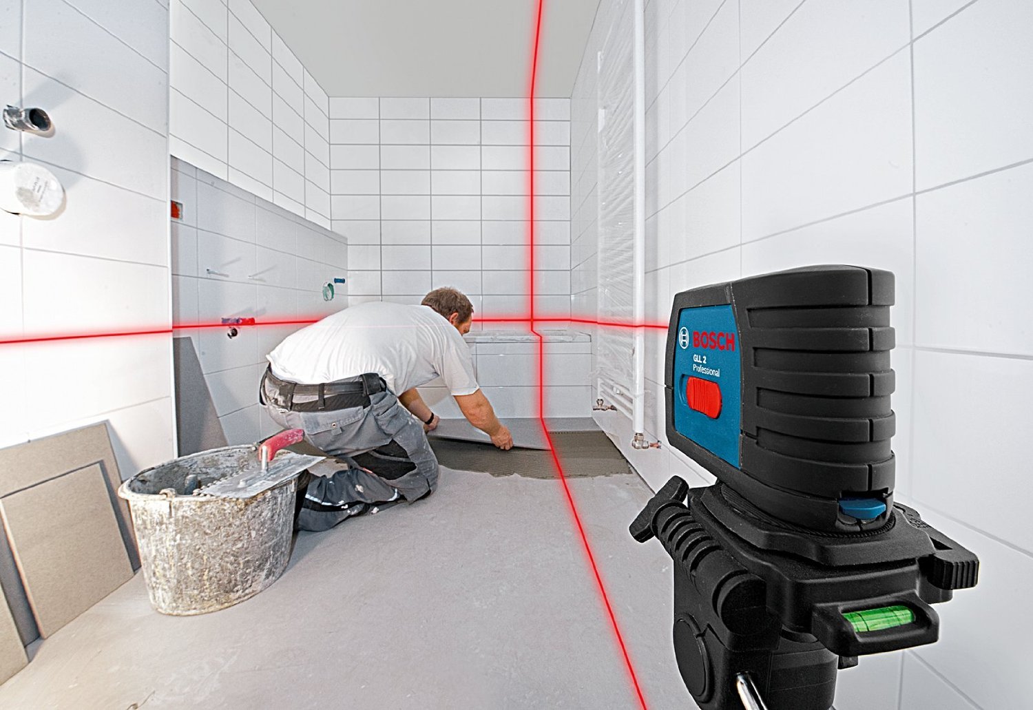 Разметка лазерным уровнем. Лазерный нивелир 45 градусов. Как работать лазерным нивелиром. Нивелир matrix 35033. Лазерный уровень kapro 883 n.