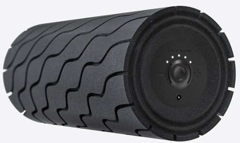 Купить массажный валик theragun wave roller (black) в Москве. В нашем каталоге интернет-магазина icover.ru вы можете ознакомиться с ценами, подробным описанием, фотографиями и техническими характеристиками. Низкие цены. Высокое качество. Доставка по России. Заказать товары по телефону +7(495)229-39-50 Массажный валик Theragun Wave Roller (Black) купить в интернет-магазине icover