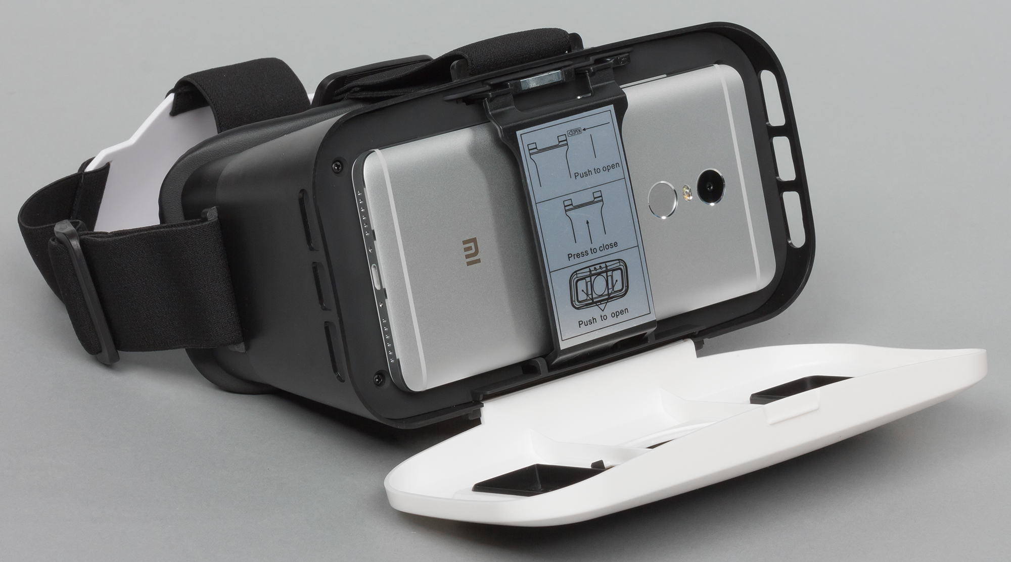 Очки виртуальной реальности HIPER VR VRM (Black/White) купить в интернет-магазине icover