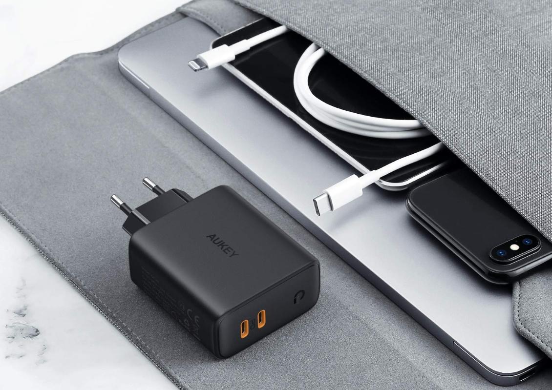Сетевое зарядное устройство Aukey Dual-Port 36W PD Wall Charger with Dynamic Detect (Black) купить в интернет-магазине icover