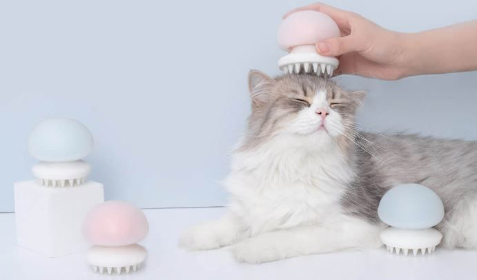 Купить массажер для кошек Xiaomi JellyFish Pet Massage Comb (Pink) 1086683  в Москве в каталоге гаджетов для кормления домашних животных с доставкой.  Характеристики, цены в интернет-магазине iCover.