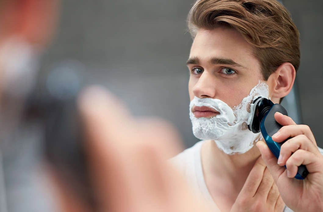 Philips AquaTouch Shaver Series 5000 (S5420/06) - электробритва (Blue/Black) купить в интернет-магазине icover