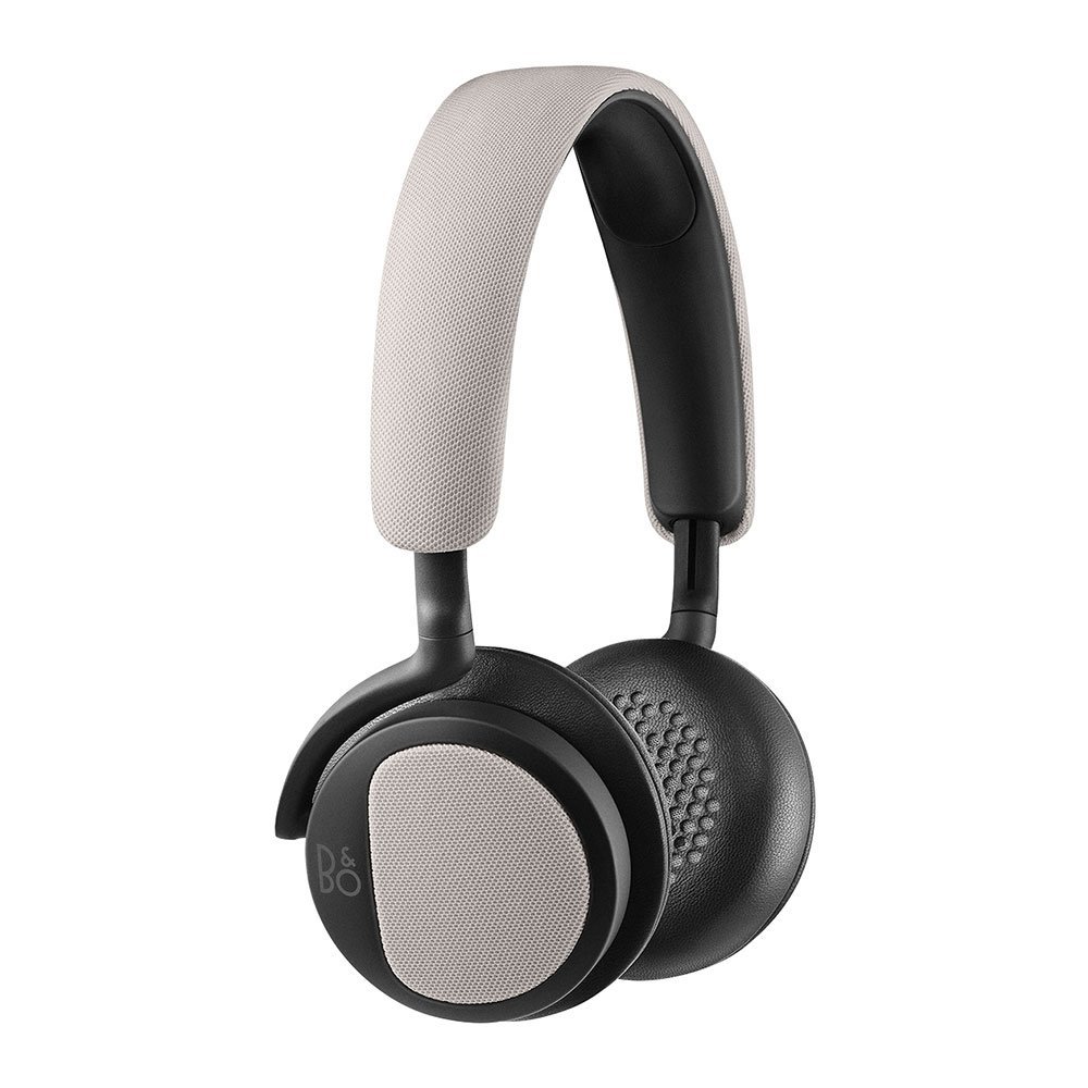 Купить bang & olufsen beoplay h2 - накладные наушники (silver cloud) в Москве. В нашем каталоге интернет-магазина icover.ru вы можете ознакомиться с ценами, подробным описанием, фотографиями и техническими характеристиками. Низкие цены. Высокое качество. Доставка по России. Заказать товары по телефону +7(495)229-39-50 Bang & Olufsen BeoPlay H2 - накладные наушники (Silver cloud) купить в интернет-магазине icover