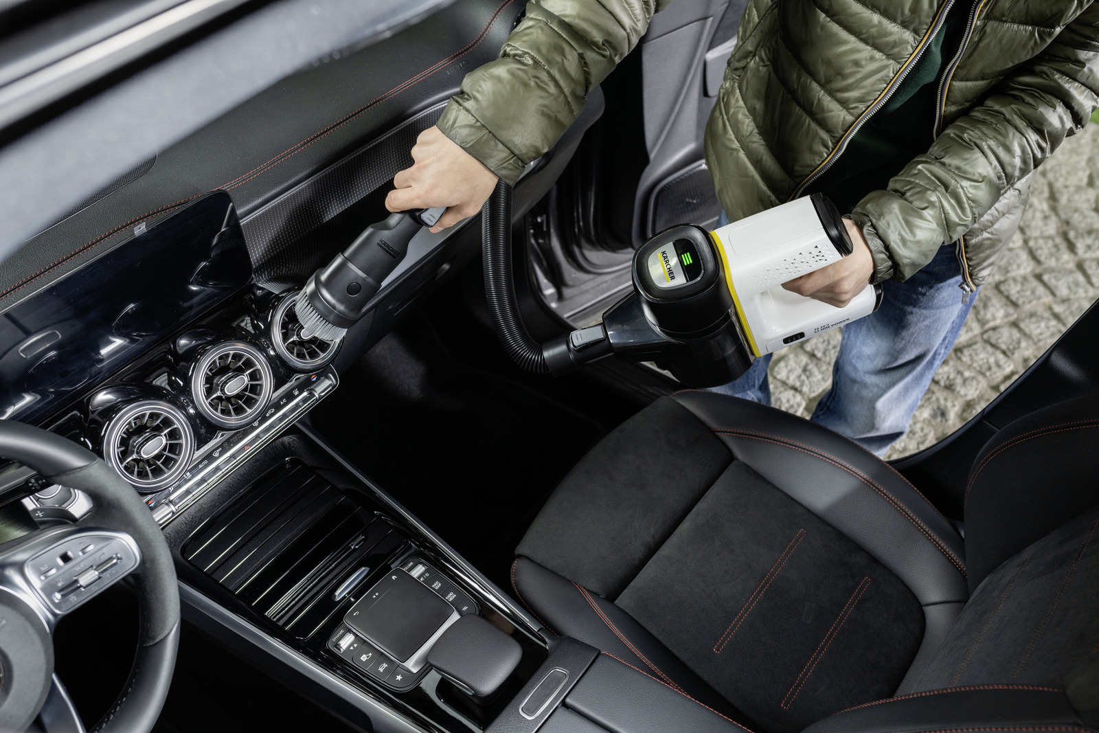 Пылесос Karcher VC 6 Cordless ourFamily Car (1.198-672.0) купить в интернет-магазине icover