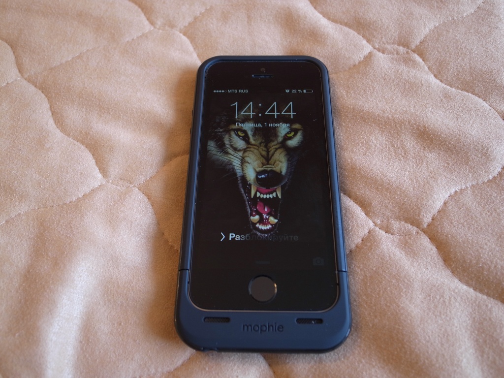 Зарядка для iphone se 2016 купить в Mophie Juice Pack Helium 1500 мАч
