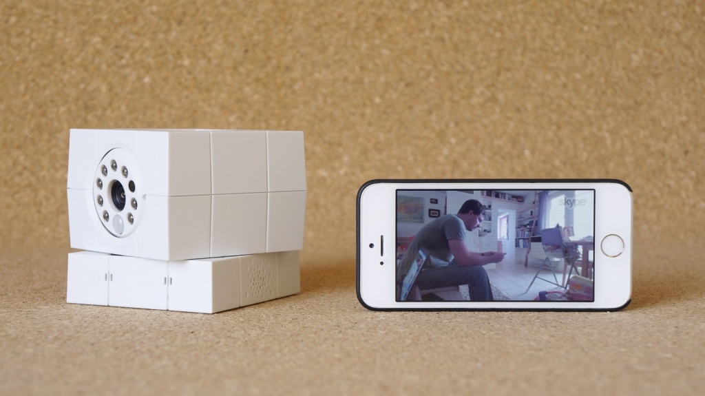 Купить беспроводная поворотная ip камера hd amaryllo icam hd fb0020 (white) в Москве. В нашем каталоге интернет-магазина icover.ru вы можете ознакомиться с ценами, подробным описанием, фотографиями и техническими характеристиками. Низкие цены. Высокое качество. Доставка по России. Заказать товары по телефону +7(495)229-39-50 Беспроводная поворотная IP камера HD Amaryllo iCam HD FB0020 (White) купить в интернет-магазине icover