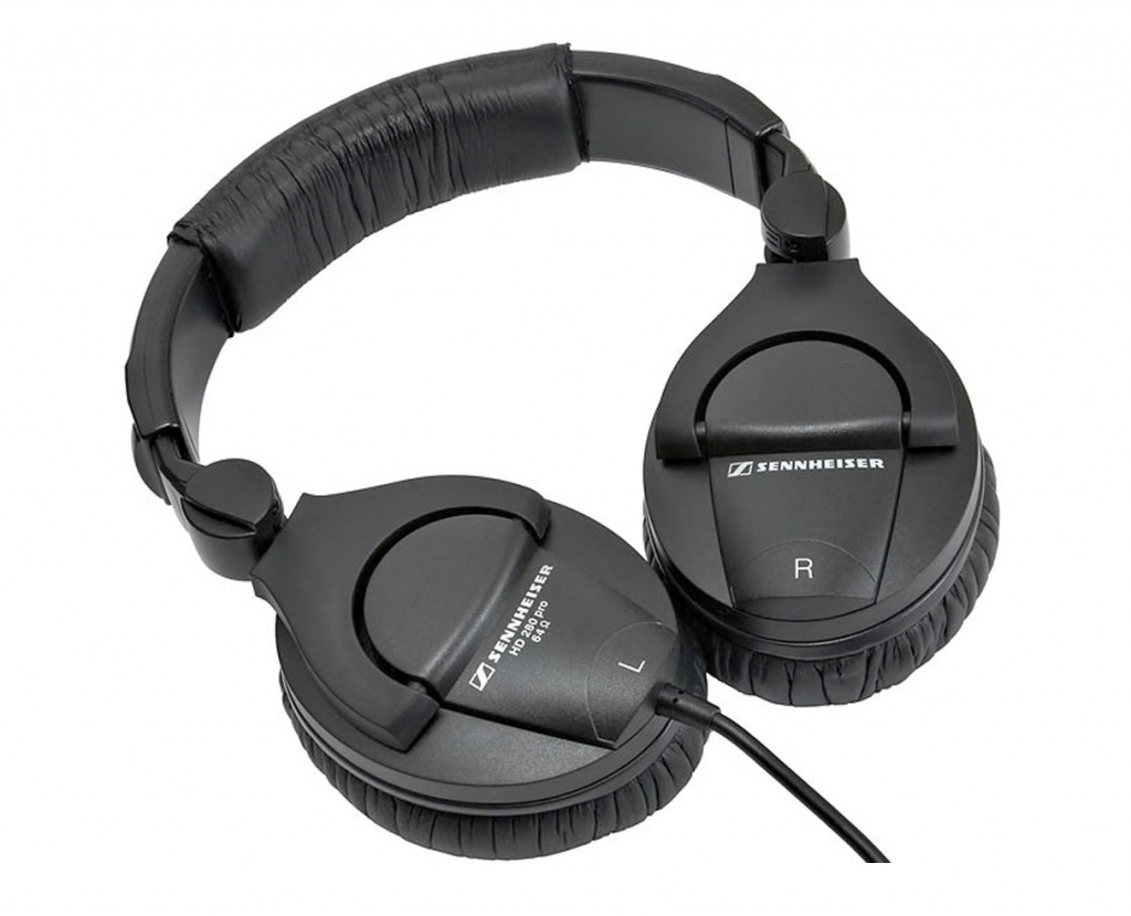 Купить мониторные наушники sennheiser hd 280 pro black в Москве. В нашем каталоге интернет-магазина icover.ru вы можете ознакомиться с ценами, подробным описанием, фотографиями и техническими характеристиками. Низкие цены. Высокое качество. Доставка по России. Заказать товары по телефону +7(495)229-39-50 Мониторные наушники Sennheiser HD 280 PRO black купить в интернет-магазине icover