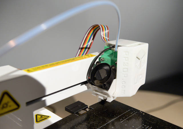 Купить pp3dp up! plus 2 - принтер для 3d печати (3dp-14-4a) в Москве. В нашем каталоге интернет-магазина icover.ru вы можете ознакомиться с ценами, подробным описанием, фотографиями и техническими характеристиками. Низкие цены. Высокое качество. Доставка по России. Заказать товары по телефону +7(495)229-39-50 PP3DP UP! Plus 2 - принтер для 3D печати (3DP-14-4A) купить в интернет-магазине icover