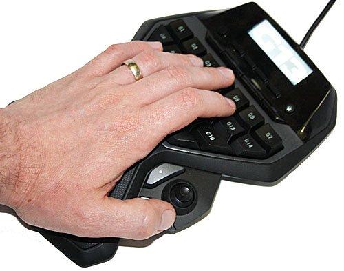 Купить игровая клавиатура logitech gameboard g13 920-005039 (black) в Москве. В нашем каталоге интернет-магазина icover.ru вы можете ознакомиться с ценами, подробным описанием, фотографиями и техническими характеристиками. Низкие цены. Высокое качество. Доставка по России. Заказать товары по телефону +7(495)229-39-50 Игровая клавиатура Logitech Gameboard G13 920-005039 (Black) купить в интернет-магазине icover