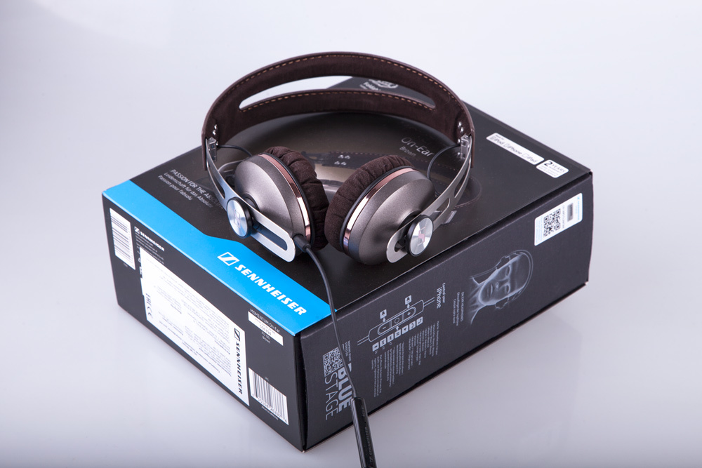 Sennheiser Momentum 2 on-ear3.jpg