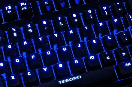 Купить tesoro excalibur ts-g7nl - игровая клавиатура (black/kailh black) в Москве. В нашем каталоге интернет-магазина icover.ru вы можете ознакомиться с ценами, подробным описанием, фотографиями и техническими характеристиками. Низкие цены. Высокое качество. Доставка по России. Заказать товары по телефону +7(495)229-39-50 Tesoro Excalibur TS-G7NL - игровая клавиатура (Black/Kailh Black) купить в интернет-магазине icover