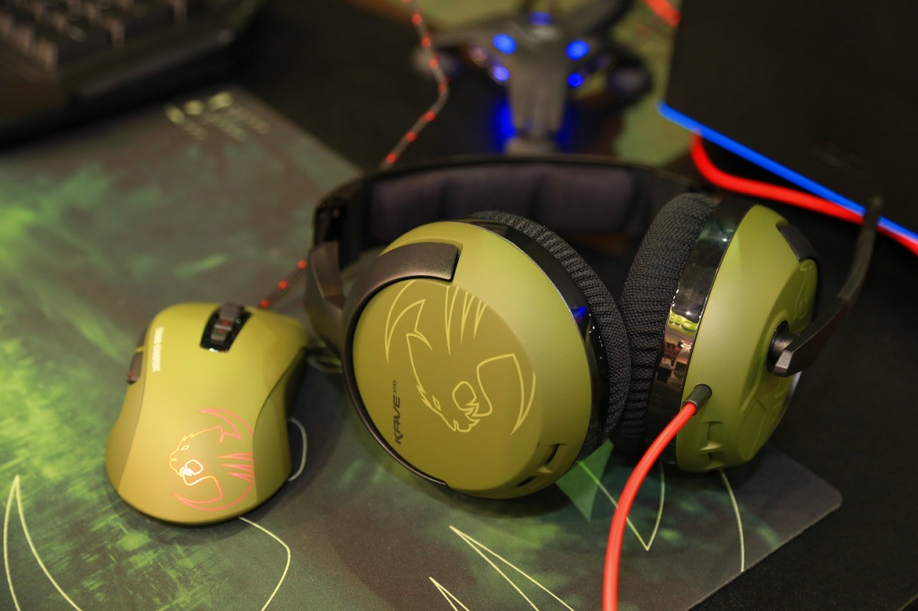 Купить roccat kave xtd stereo military (roc-14-611) - игровая гарнитура (camo charge) в Москве. В нашем каталоге интернет-магазина icover.ru вы можете ознакомиться с ценами, подробным описанием, фотографиями и техническими характеристиками. Низкие цены. Высокое качество. Доставка по России. Заказать товары по телефону +7(495)229-39-50 Roccat Kave XTD Stereo Military (ROC-14-611) - игровая гарнитура (Camo Charge) купить в интернет-магазине icover