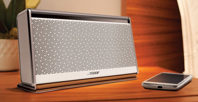 Bose SoundLink Bluetooth Mobile Speaker II - акустическая система (White Leather) купить в интернет-магазине icover