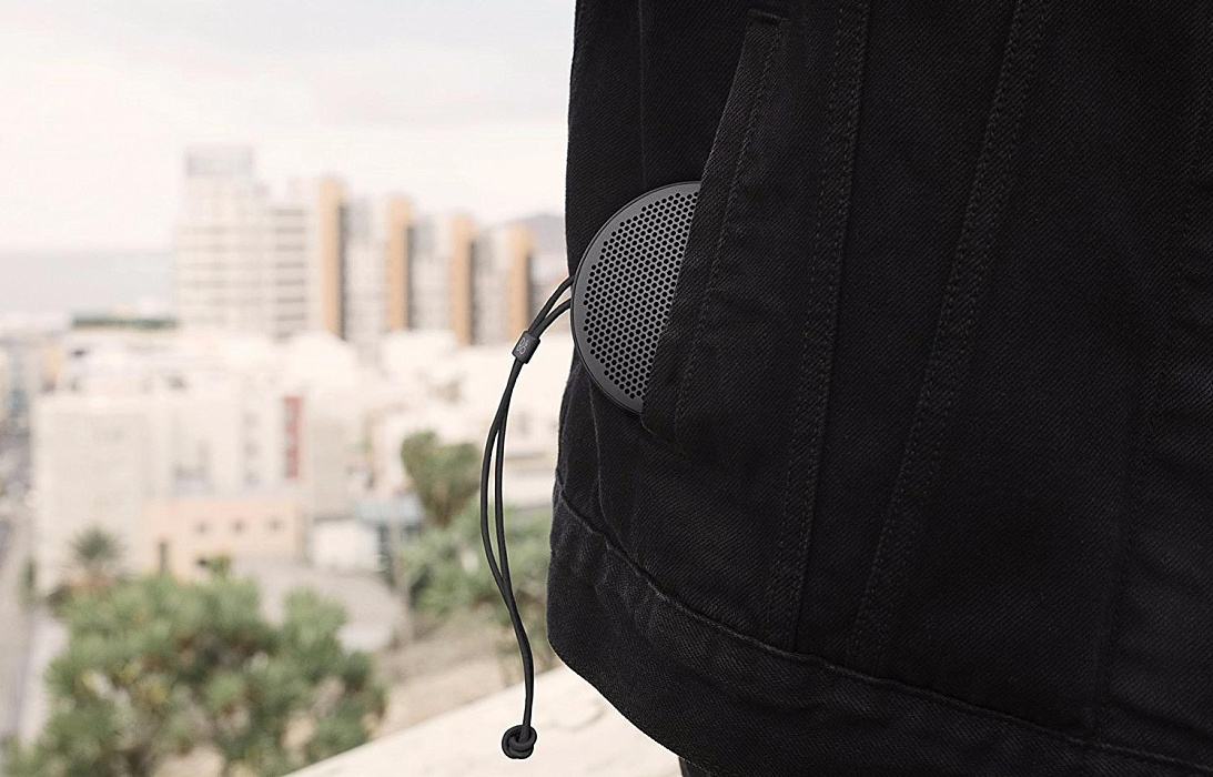 Портативная акустика Bang & Olufsen BeoPlay P2 (Black) купить в интернет-магазине icover