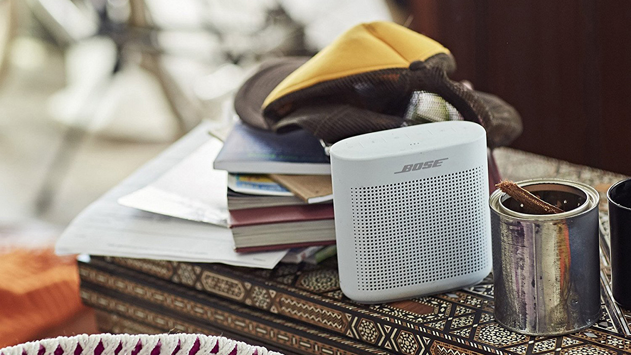 Беспроводная портативная акустика Bose SoundLink Color II 752195-0200 (Polar White) купить в интернет-магазине icover