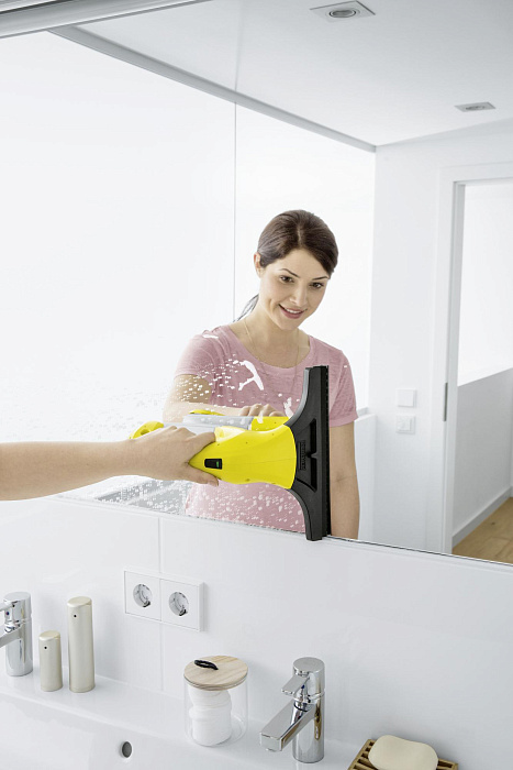 Ручной стеклоочиститель Karcher WV 1 (1.633-200.0) купить в интернет-магазине icover