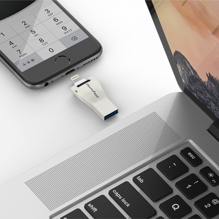 Картридер PhotoFast 4K iReader для iOS-устройств (Silver) купить в интернет-магазине icover