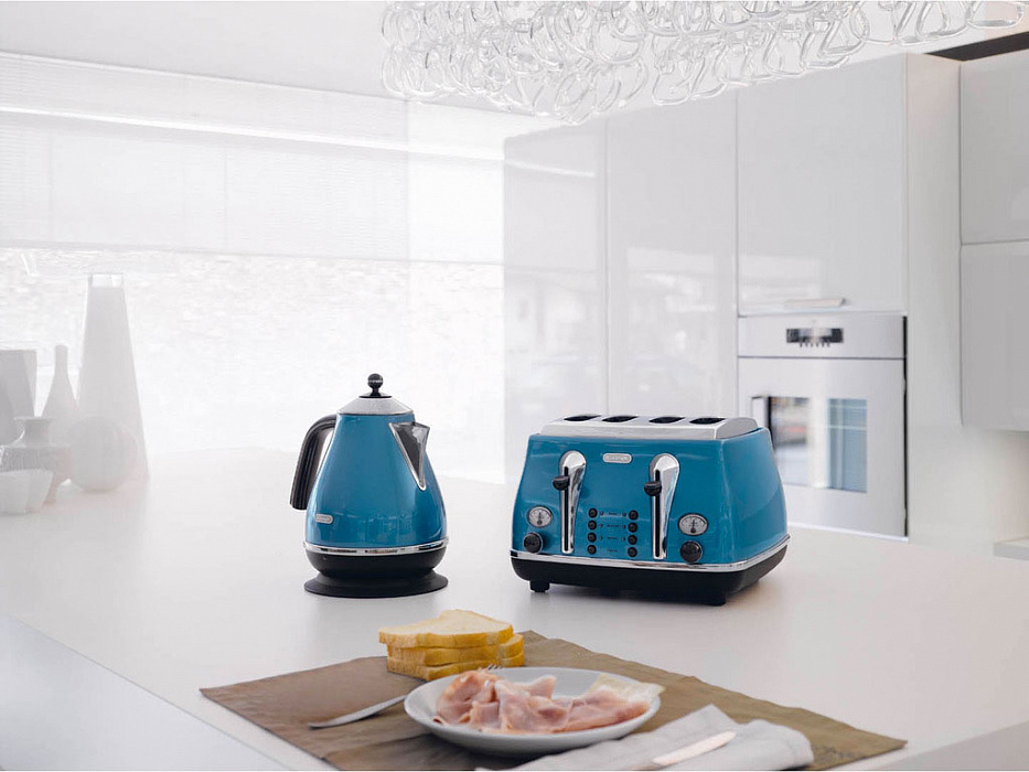 DeLonghi Icona KBO 2001 - чайник электрический (Blue) купить в интернет-магазине icover