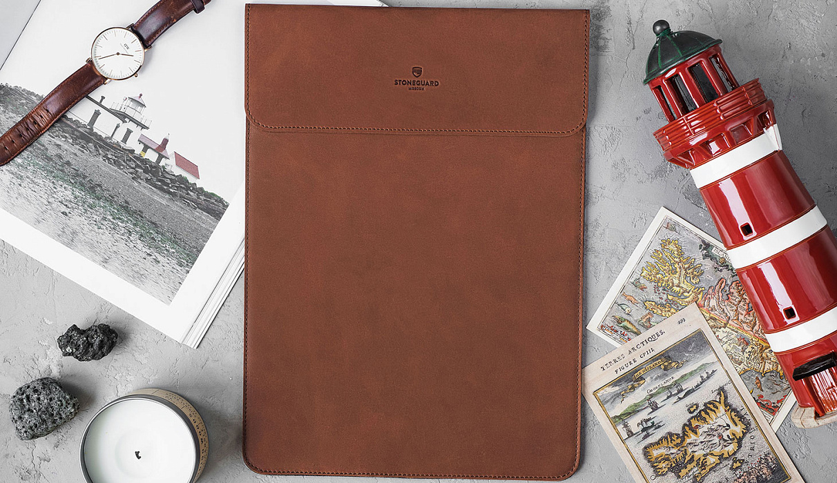 Чехол Stoneguard 531 (SGL531MB16PRN-RU) для MacBook Pro 16 (Rust) купить в интернет-магазине icover