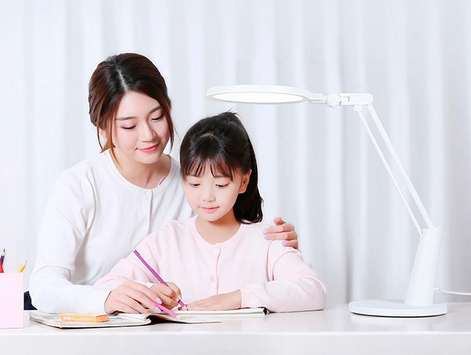 Настольная лампа Xiaomi Yeelight LED Desk Lamp YLTD03YL (White) купить в интернет-магазине icover