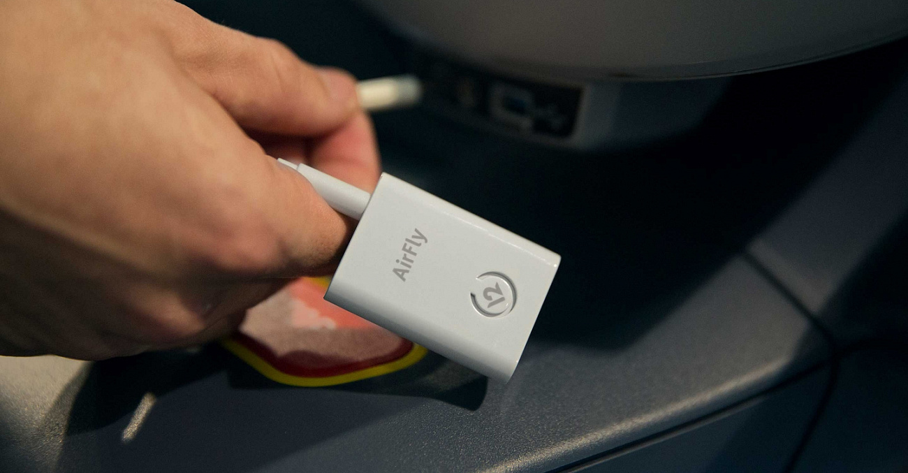 Адаптер Twelve South AirFly для беспроводных наушников (White) купить в интернет-магазине icover