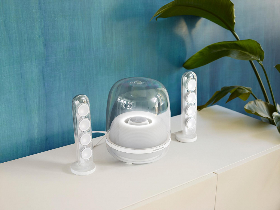 Акустическая система Harman Kardon SoundSticks 4 (White) купить в интернет-магазине icover