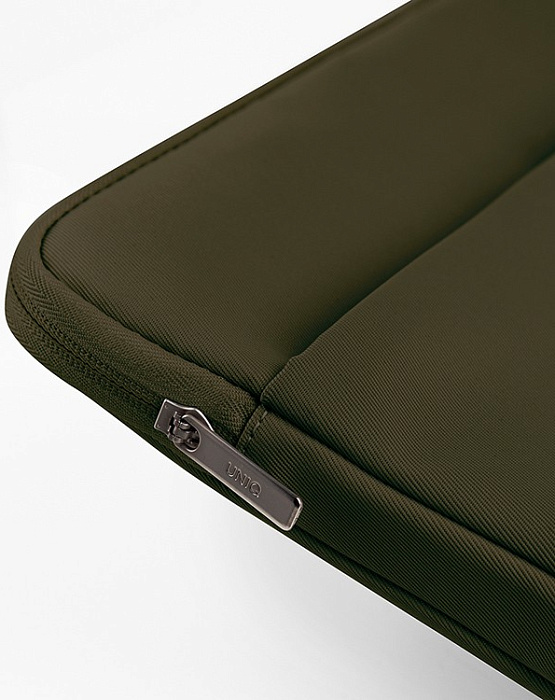 Чехол Uniq Bergen Nylon Laptop sleeve для ноутбуков 14" (Olive Green) купить в интернет-магазине icover