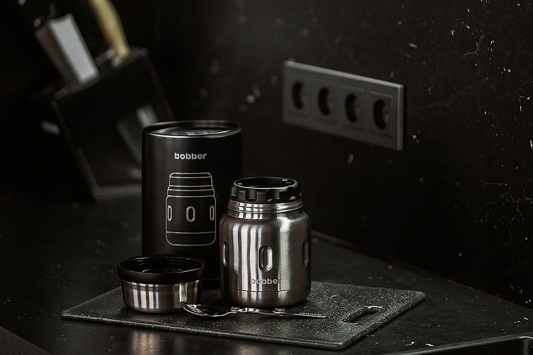 Термос для еды Bobber Jerrycan 0.7L (Gloss Steel) купить в интернет-магазине icover