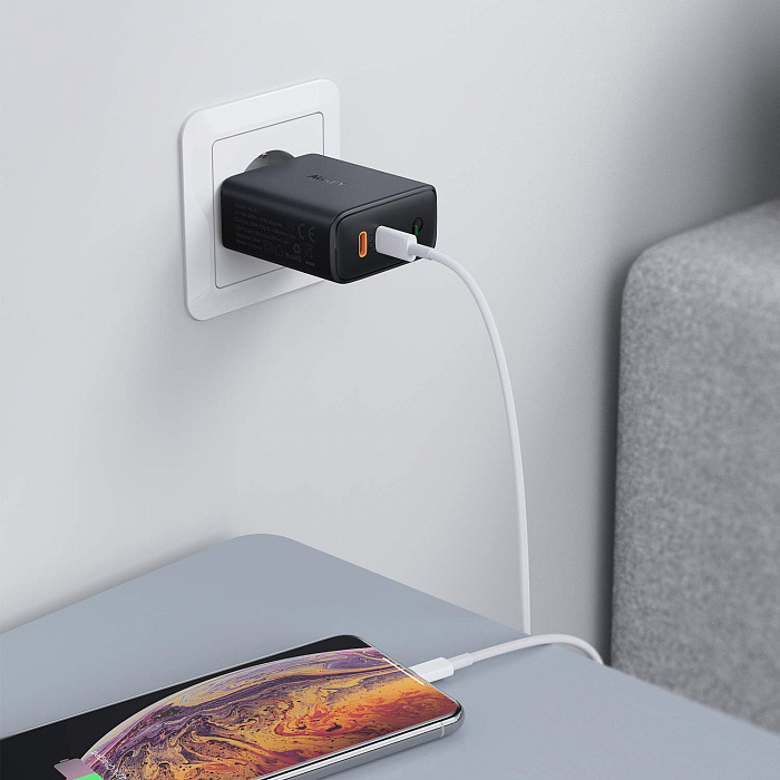 Сетевое зарядное устройство Aukey Dual-Port 36W PD Wall Charger with Dynamic Detect (Black) купить в интернет-магазине icover