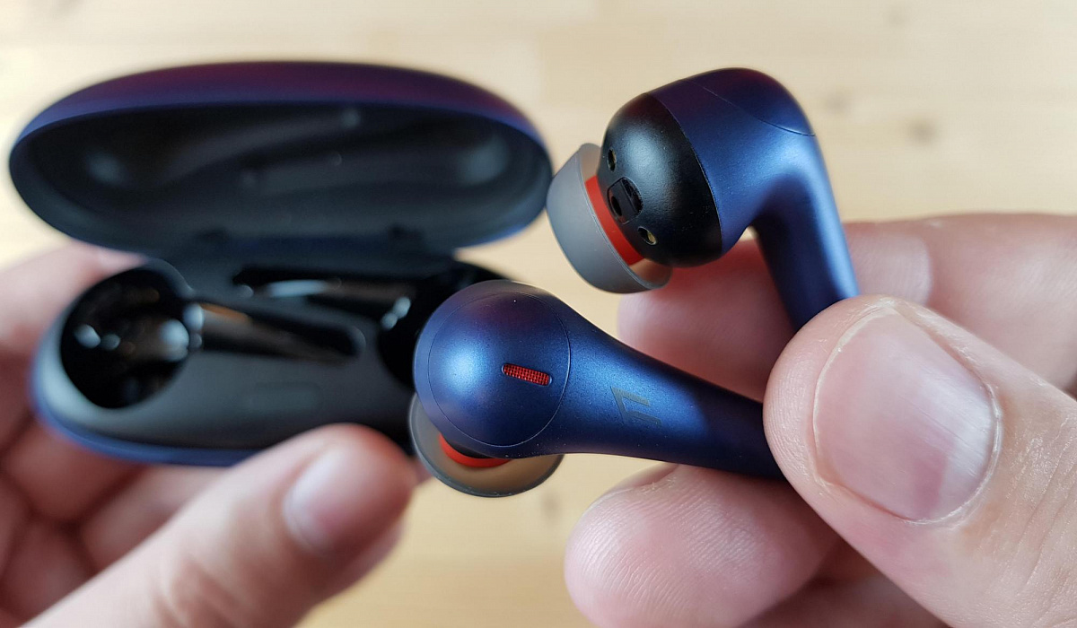 Bluetooth-наушники 1MORE ComfoBuds Pro (Blue) купить в интернет-магазине icover
