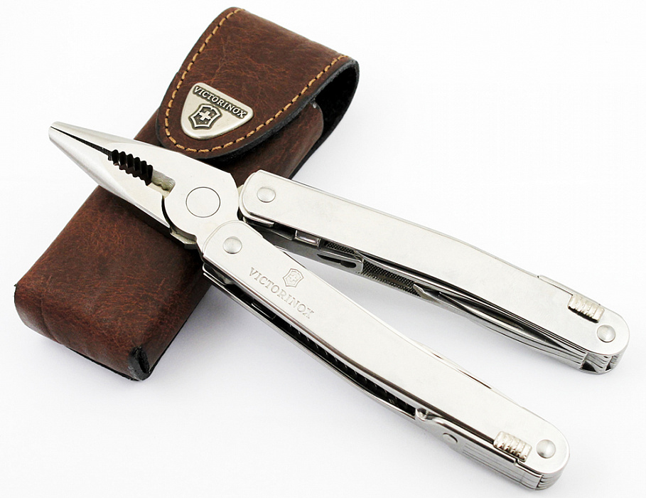 Мультитул Victorinox SwissTool Spirit (3.0223.L) + кожаный чехол (Black) купить в интернет-магазине icover