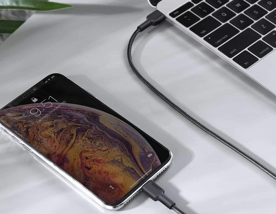 Кабель для iPod, iPhone, iPad Aukey Braided Nylon (CB-CL1) USB-C to Lightning 1.2m (Red) купить в интернет-магазине icover