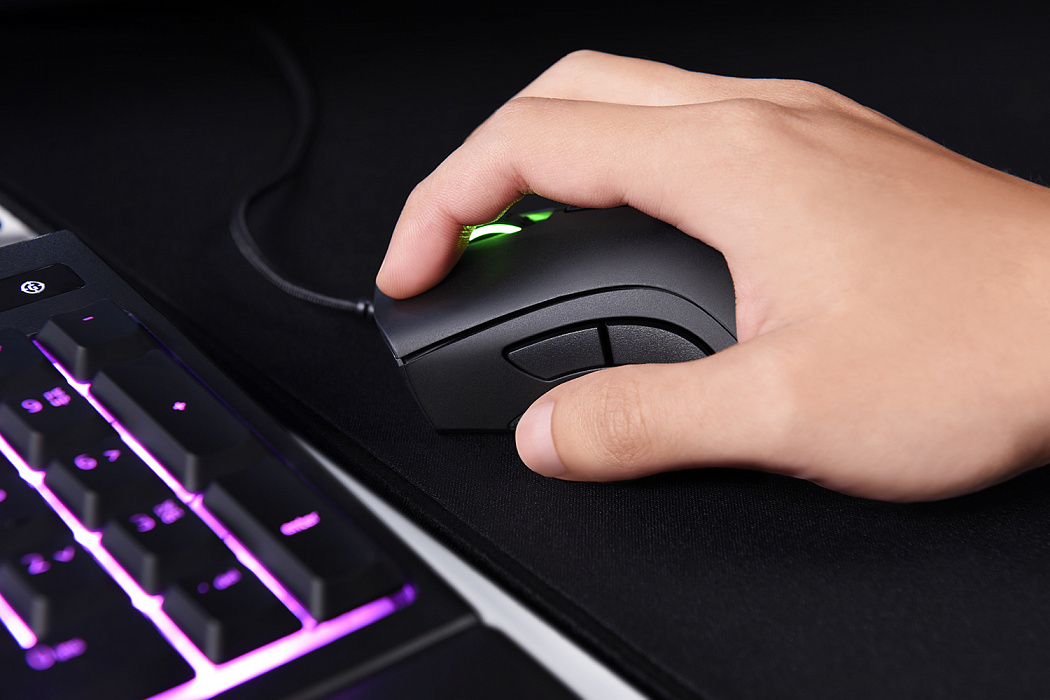 Проводная мышь Razer DeathAdder Elite RZ01-02010100-R3G1 (Black) купить в интернет-магазине icover