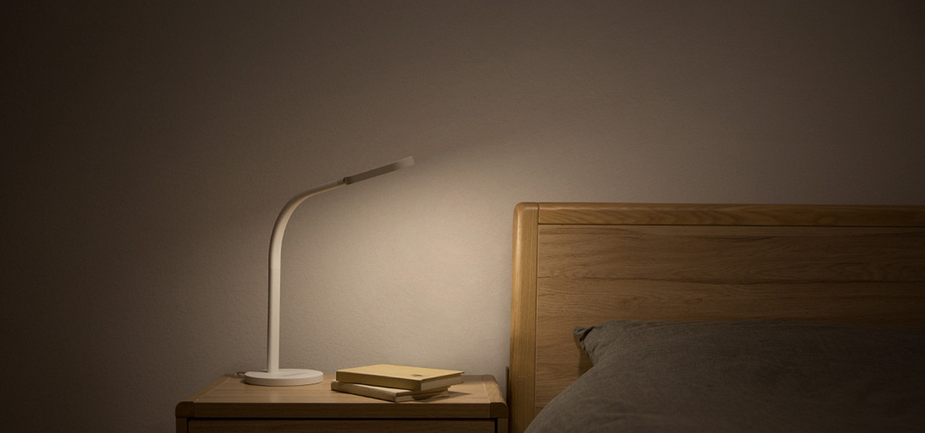 Настольная лампа Xiaomi Yeelight LED Desk Lamp YLTD02YL (White) купить в интернет-магазине icover