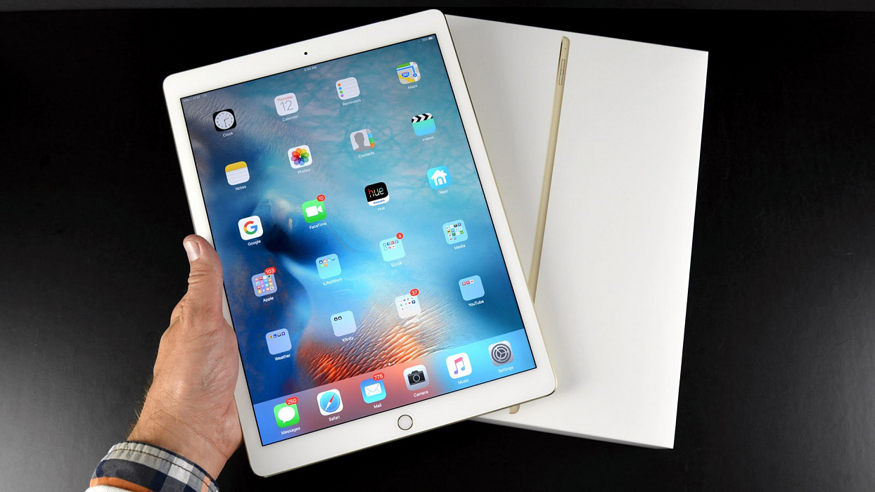 Планшет Apple iPad Pro 10.5 Wi-Fi 64GB MQDX2RU/A (Gold) купить в интернет-магазине icover