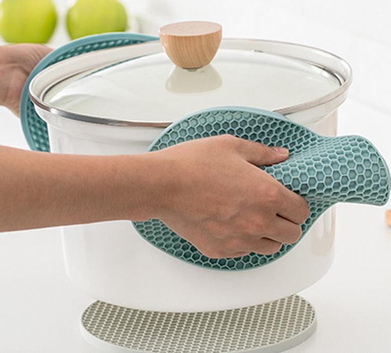 Подставка на стол Xiaomi Jordan & Judy Honeycomb Round Shaped Silicone Mat (Light Blue) купить в интернет-магазине icover