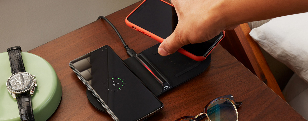 Беспроводная зарядная станция HyperX ChargePlay Base Qi (HX-CPBS-C) купить в интернет-магазине icover