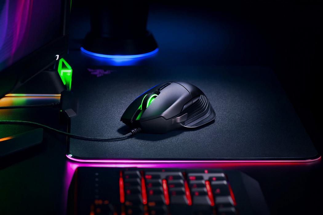 Игровая мышь Razer Basilisk RZ01-02330100-R3G1 (Black) купить в интернет-магазине icover