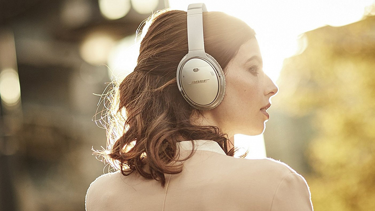Bluetooth-наушники Bose QuietComfort 35 II с микрофоном (Silver) купить в интернет-магазине icover