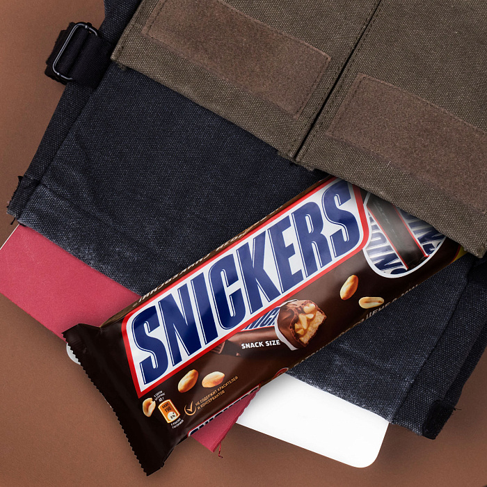 Шоколадный батончик Snickers, пачка, 9 шт, по 40 г купить в интернет-магазине icover