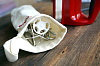 Миксер ручной KitchenAid 9-Speed Hand Mixer 5KHM9212EER (Empire Red) купить в интернет-магазине icover