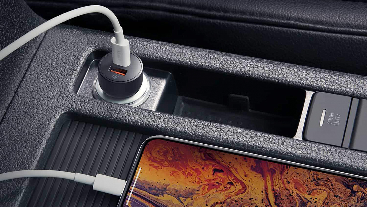 Автомобильная зарядка Aukey CC-Y6 (Black) купить в интернет-магазине icover