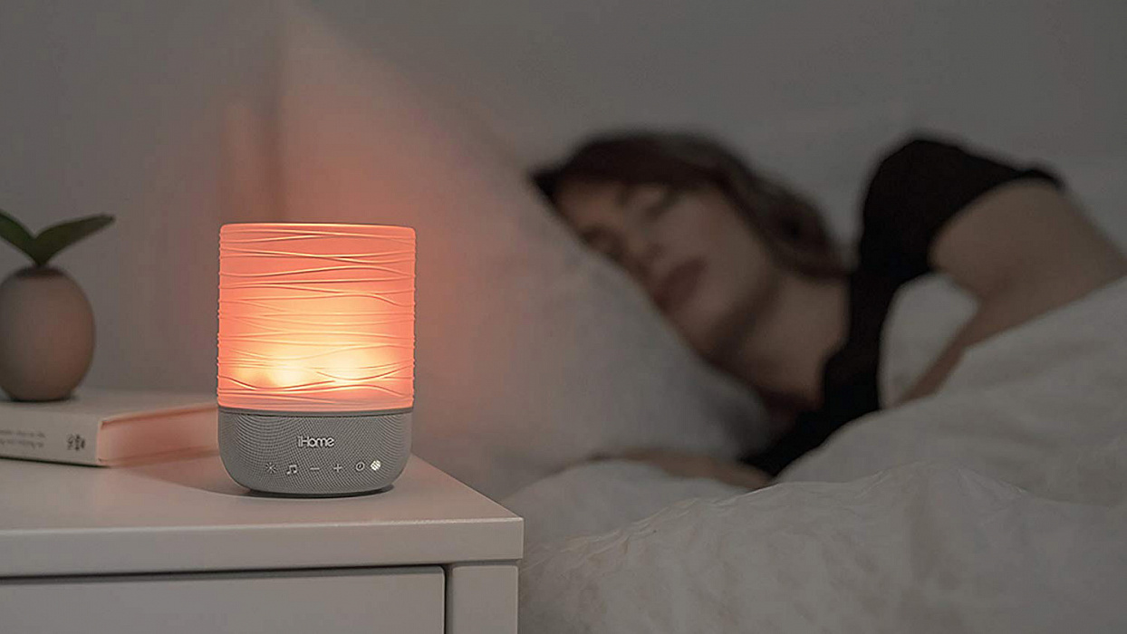 Лампа iHome Zenergy Meditative Light & Sound Therapy Candle iZM100GFTB (Silver) купить в интернет-магазине icover