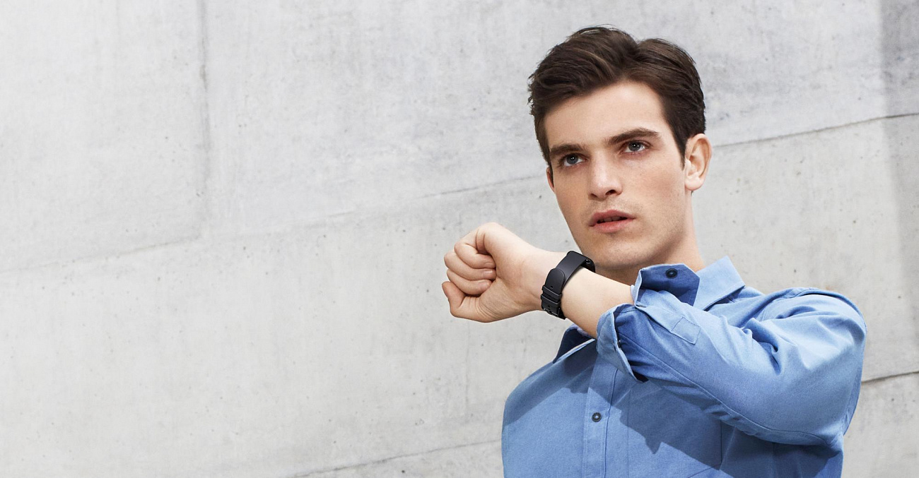 Умные часы Xiaomi Amazfit GTS 2e (Black) купить в интернет-магазине icover