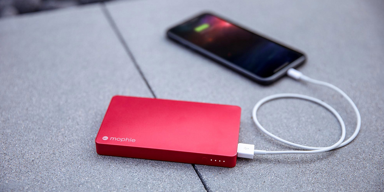 Внешний аккумулятор Mophie Powerstation Lightning 5000 mAh (Black) купить в интернет-магазине icover