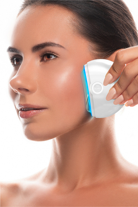 Прибор для подтяжки кожи лица и декольте Yamaguchi EMS Face Lifting (White) купить в интернет-магазине icover