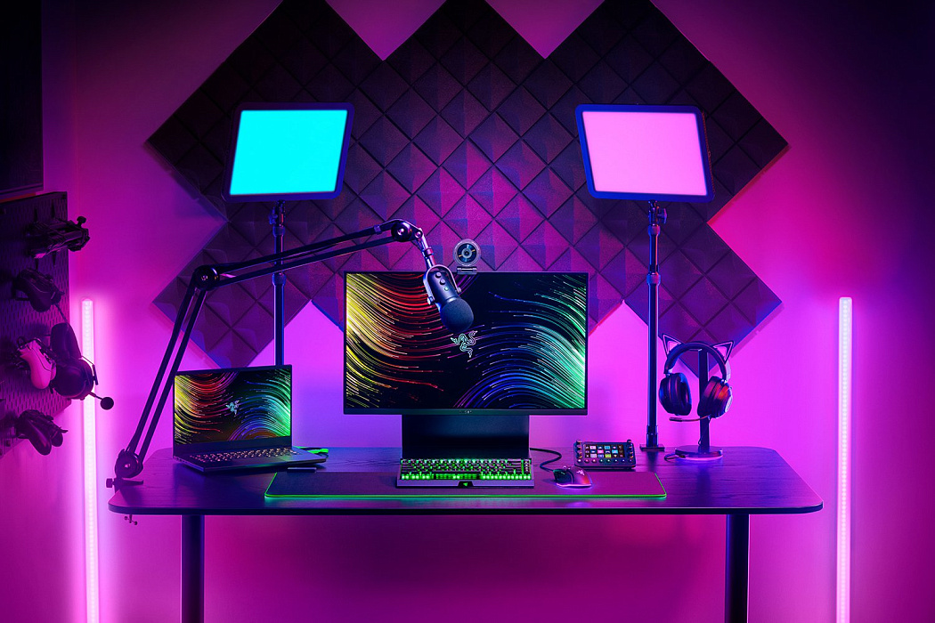 Контроллер для потоковых трансляций и работы с контентом Razer Stream Controller RZ20-04350100-R3M1 (Black) купить в интернет-магазине icover