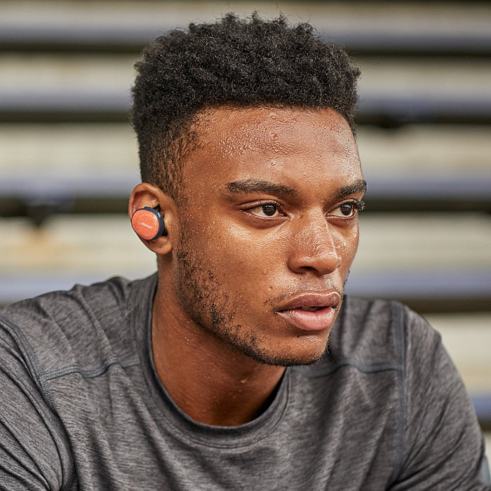 Bluetooth-наушники Bose SoundSport Free с микрофоном (Bright Orange) купить в интернет-магазине icover