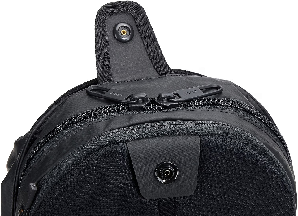 Рюкзак с одной лямкой Thule Tact Sling TACTSL08 8L для планшета 7" (Black) купить в интернет-магазине icover